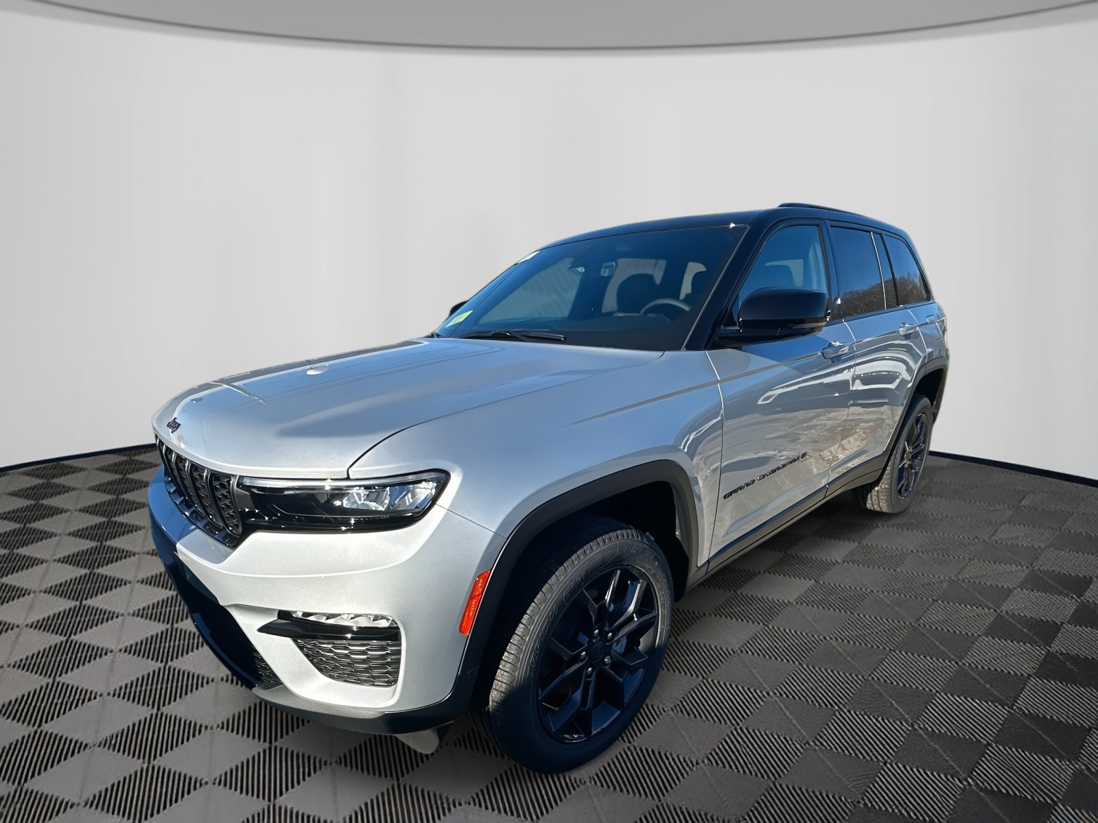 2025 Jeep Grand Cherokee Limited's photo