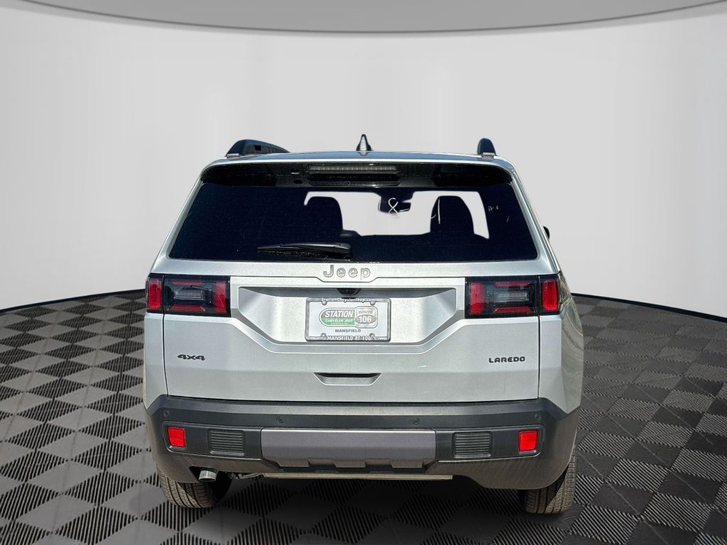 New 2026 Jeep Cherokee LAREDO 4X4 Sport Utility