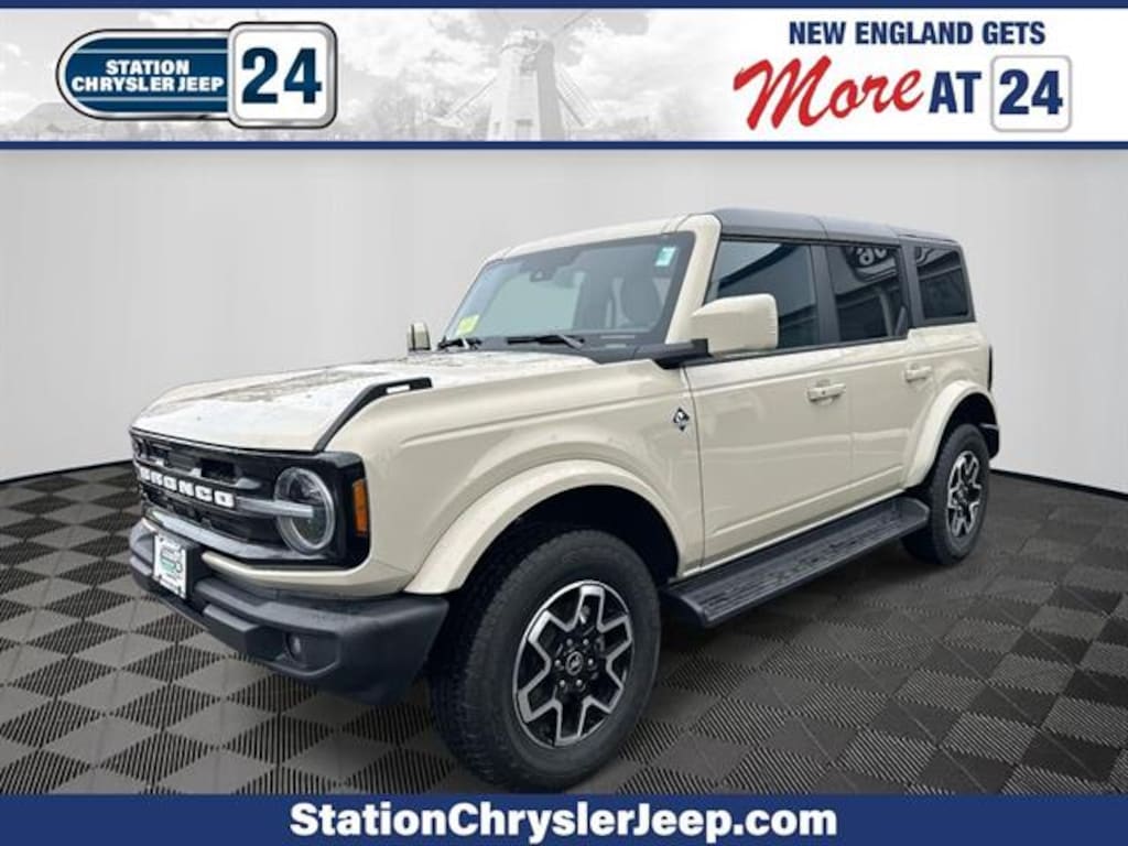 Used 2025 Ford Bronco Outer Banks SUV