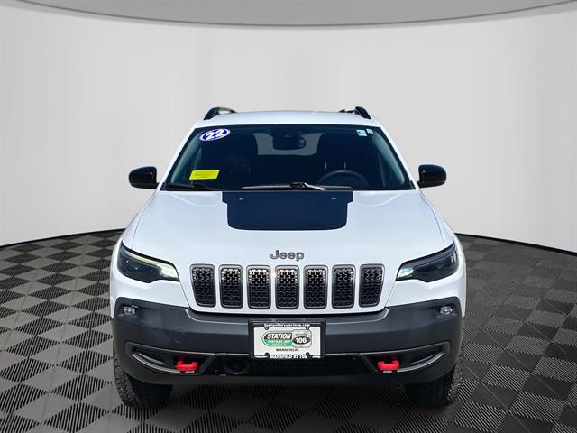 2022 Jeep Cherokee Trailhawk photo 2