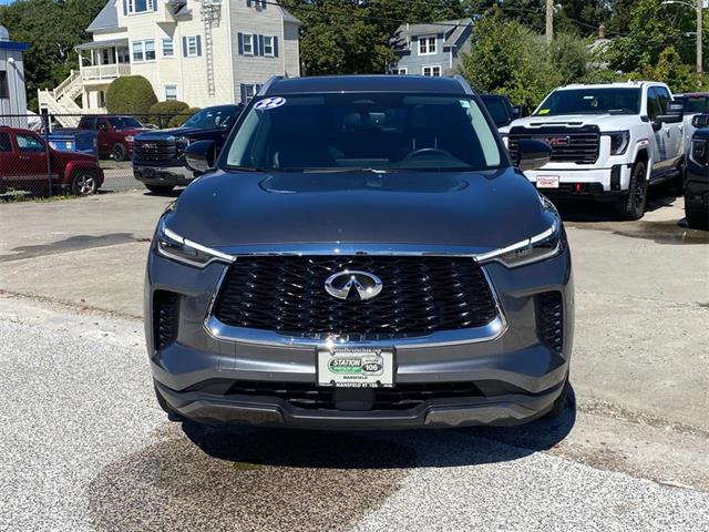 2022 Infiniti QX60 Luxe photo 2