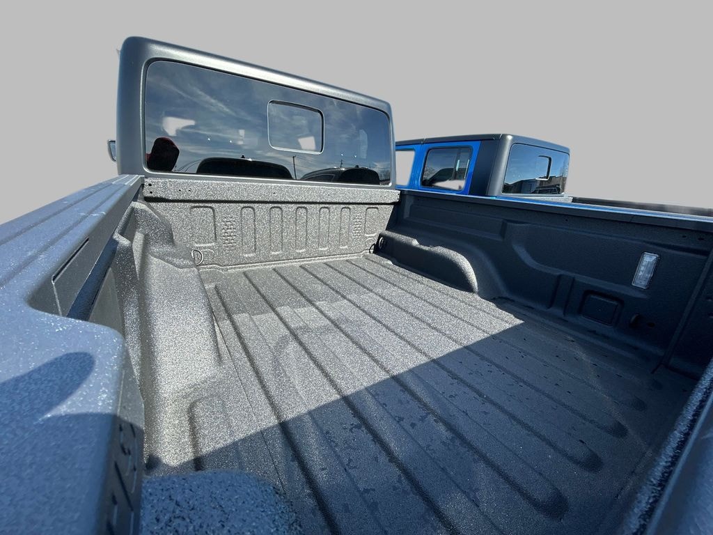 New 2026 Jeep Gladiator WILLYS 4X4 Pickup