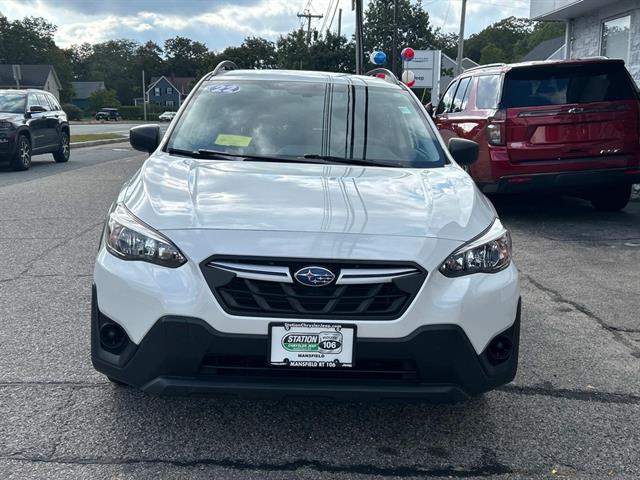 2022 Subaru Crosstrek Base photo 2