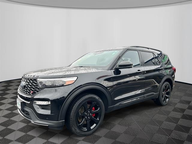 2023 Ford Explorer ST's photo