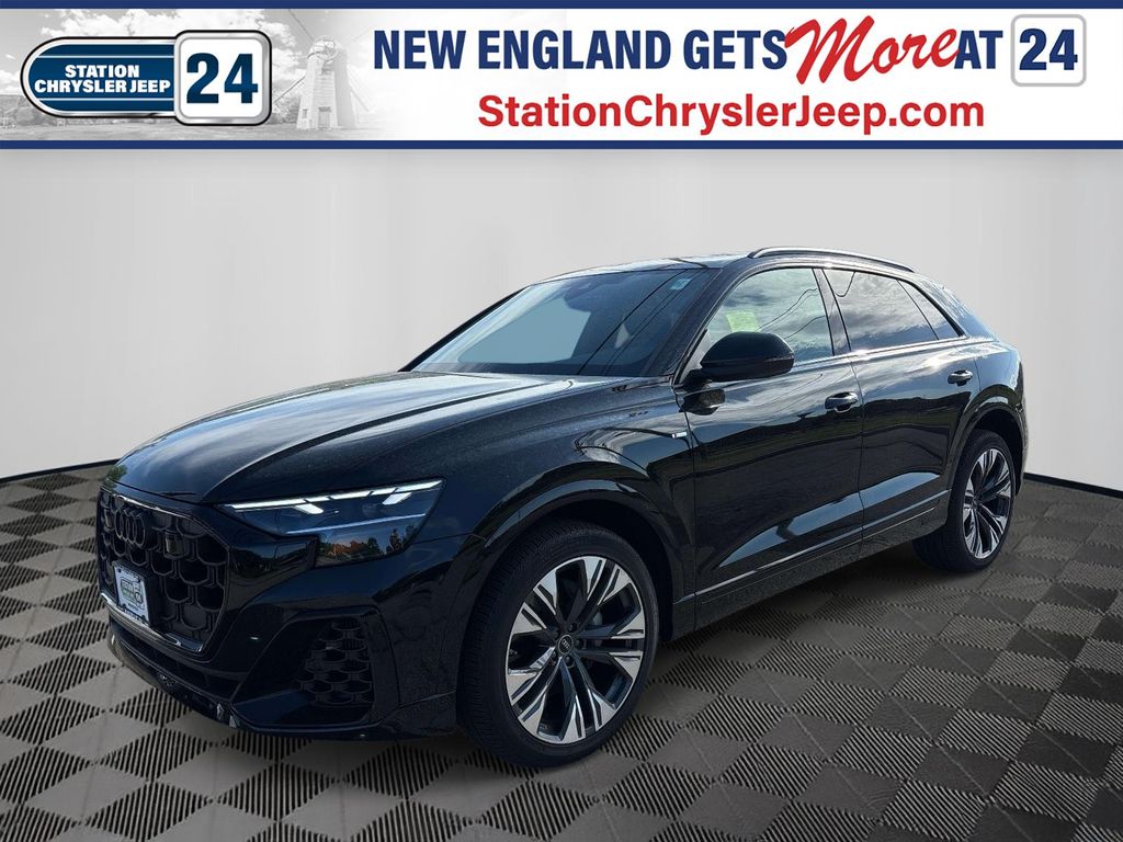 2026 Audi Q8 55 Premium Plus quattro Tiptonic's photo