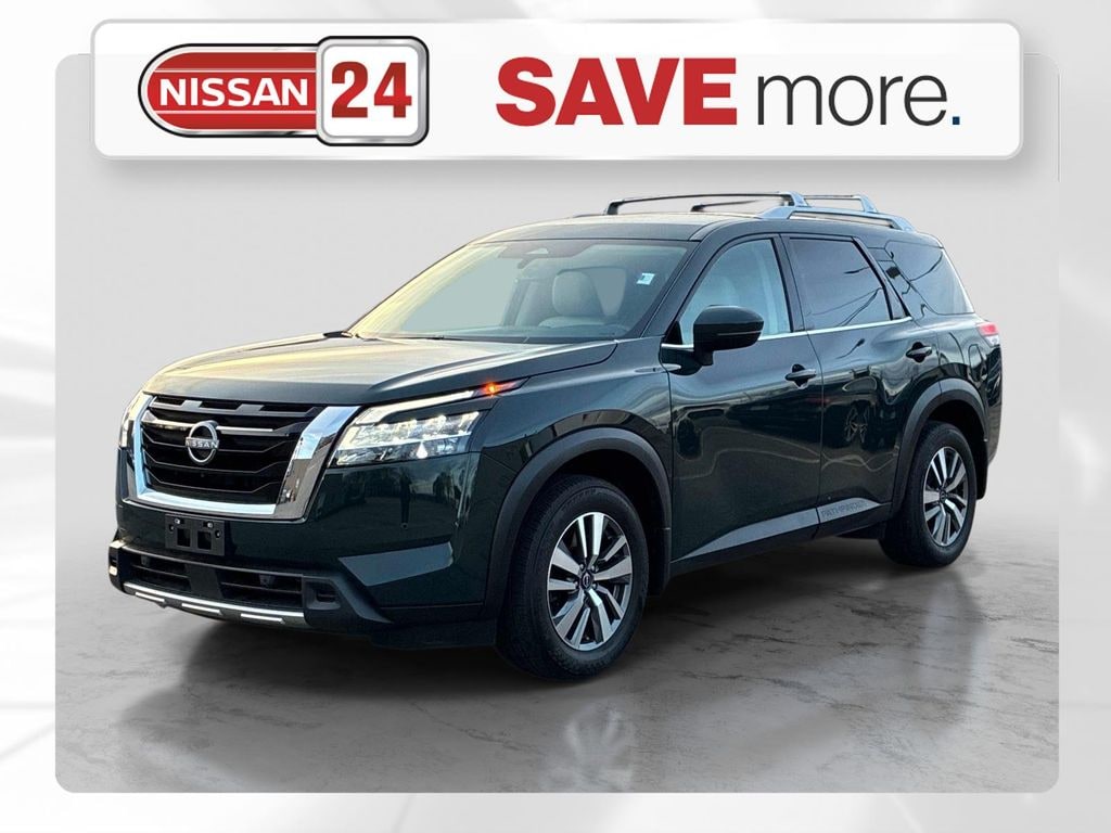 Used 2023 Nissan Pathfinder SL SUV