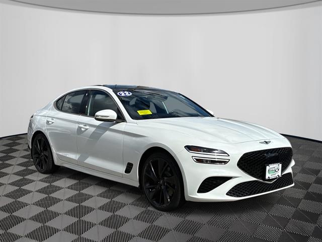 2023 Genesis G70 2.0T photo 3