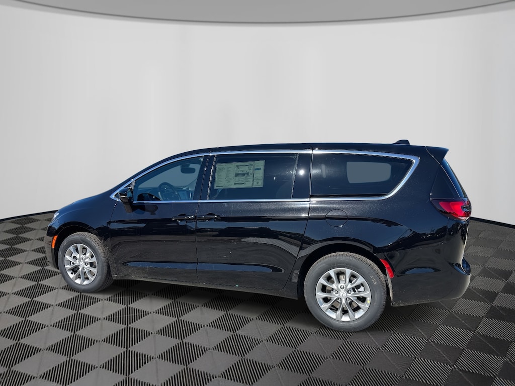 New 2026 Chrysler Pacifica SELECT AWD Passenger Van