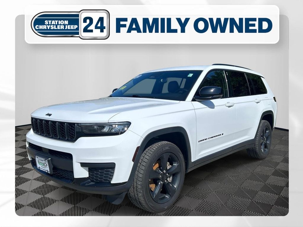 Used 2021 Jeep Grand Cherokee L Laredo SUV