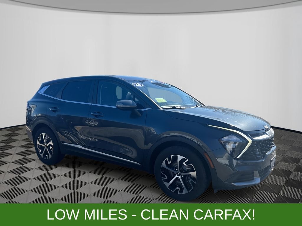 Used 2023 Kia Sportage EX SUV