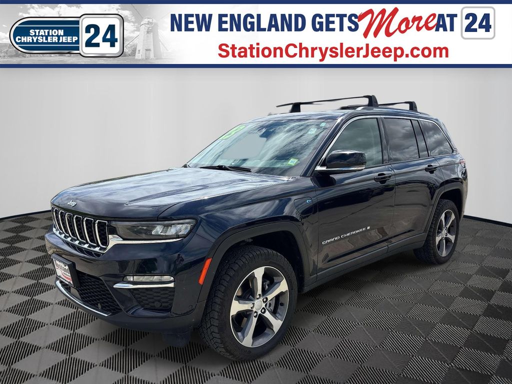 2023 Jeep Grand Cherokee 4xe 4x4's photo