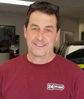 Staff member Mike Gallant from ID_1d520934e6bf