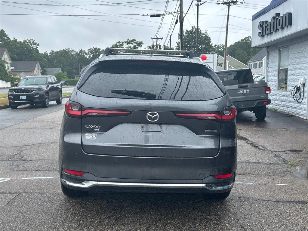 2024 Mazda CX-90 Plug-in Hybrid Premium photo 4