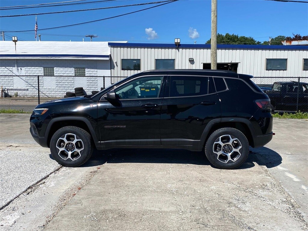 2022 Jeep Compass Trailhawk photo 4