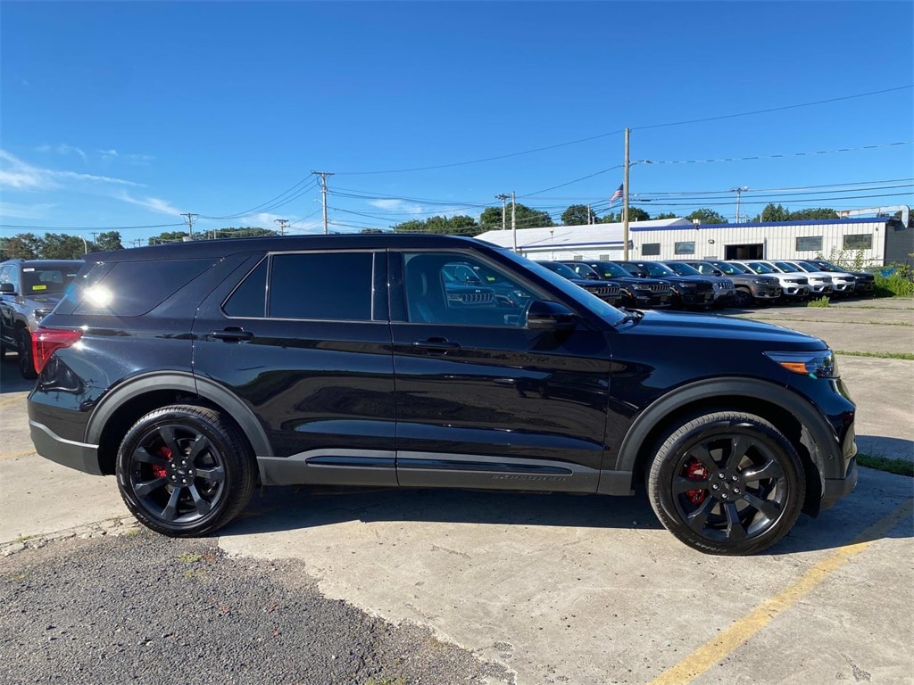 Certified 2022 Ford Explorer ST with VIN 1FM5K8GC4NGB57233 for sale in Mansfield, MA