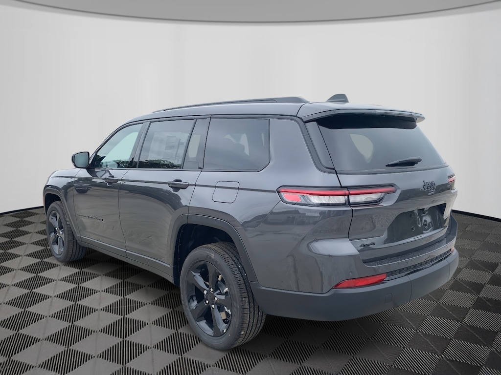 New 2025 Jeep Grand Cherokee L ALTITUDE X 4X4 Sport Utility