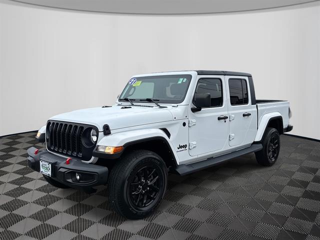 2021 Jeep Gladiator Sport S's photo