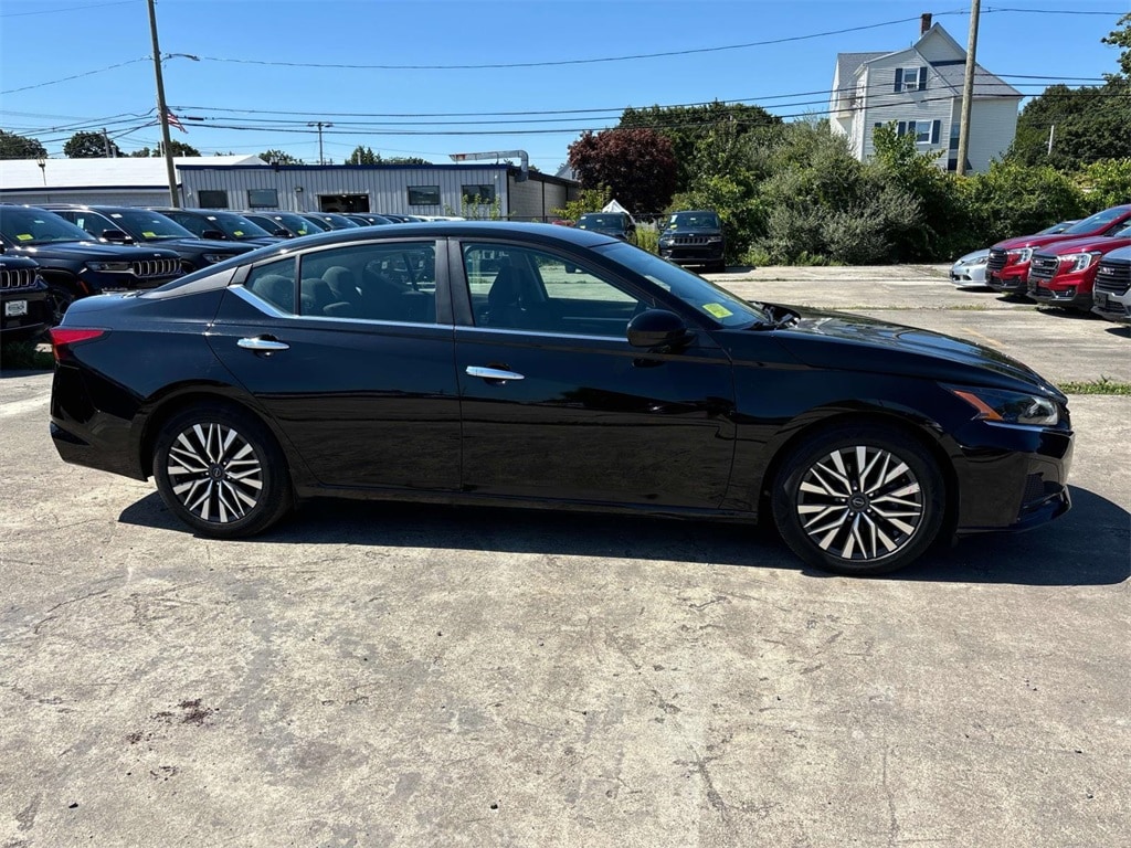 Used 2023 Nissan Altima SV with VIN 1N4BL4DV6PN362088 for sale in Mansfield, MA