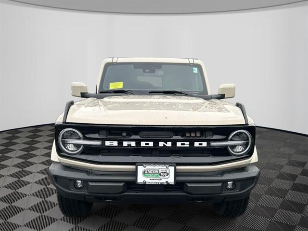 Used 2025 Ford Bronco Outer Banks SUV