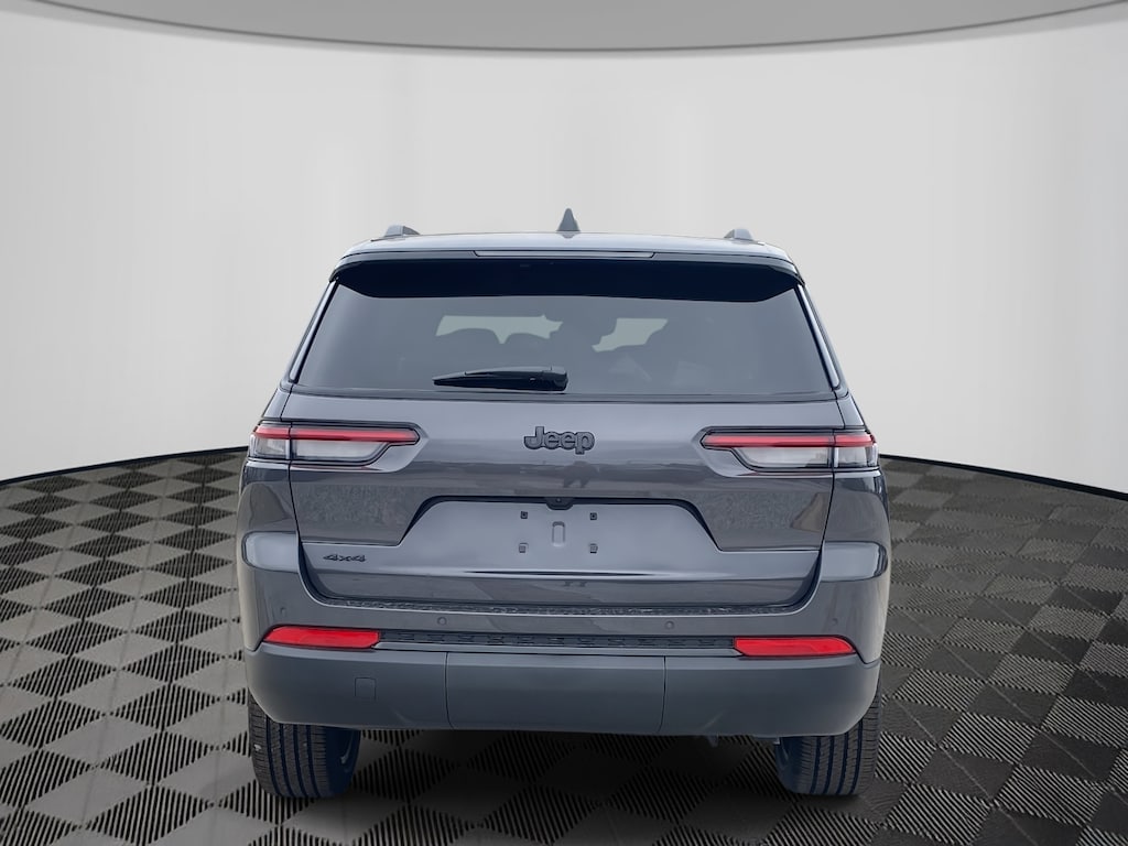 New 2025 Jeep Grand Cherokee L ALTITUDE X 4X4 Sport Utility