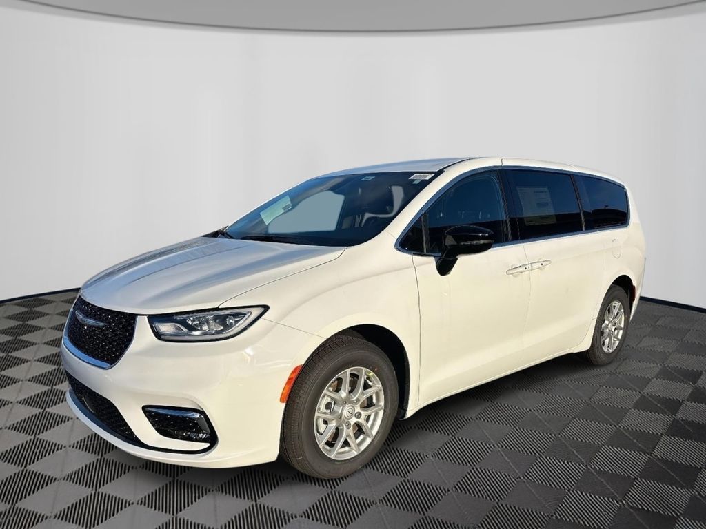 2026 Chrysler Pacifica
