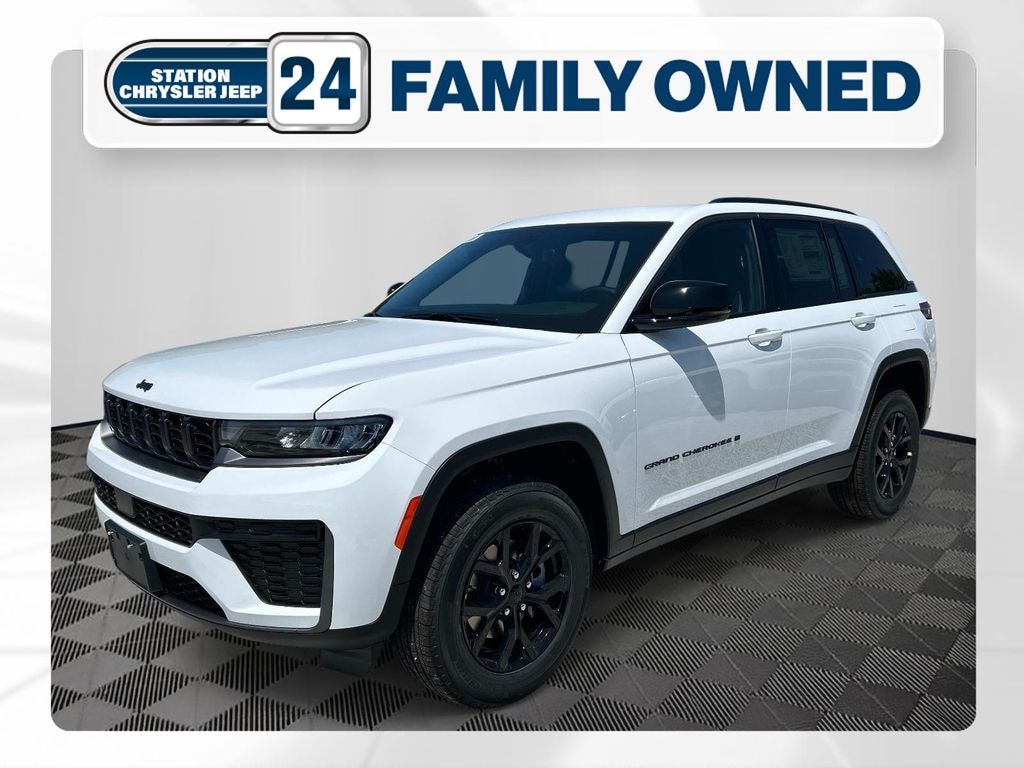 New 2026 Jeep Grand Cherokee Altitude 4x4 Sport Utility