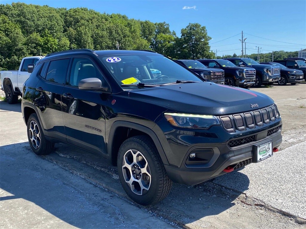 2022 Jeep Compass Trailhawk photo 3