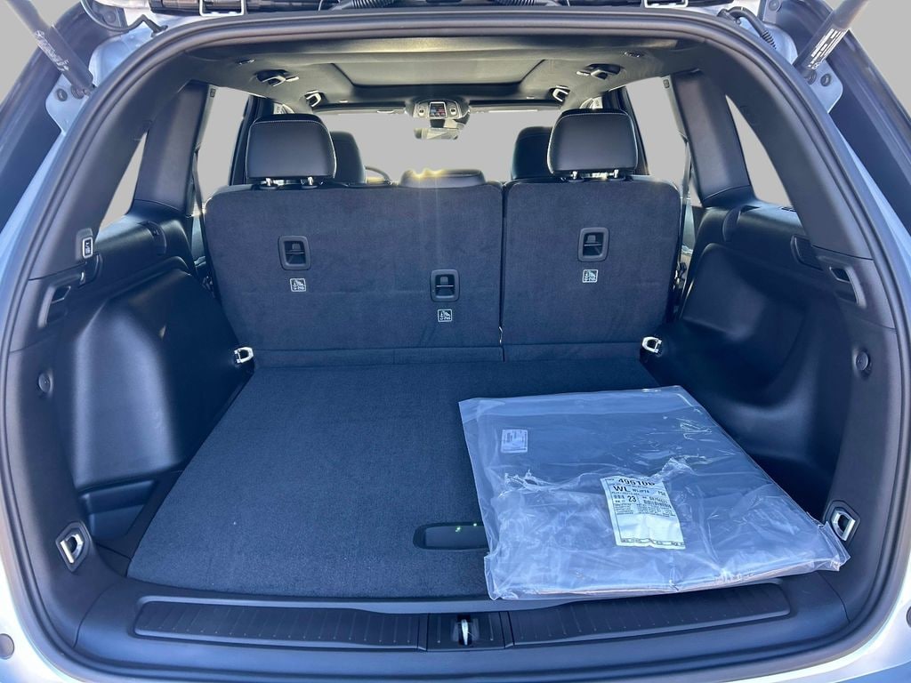 New 2025 Jeep Grand Cherokee LIMITED 4X4 Sport Utility