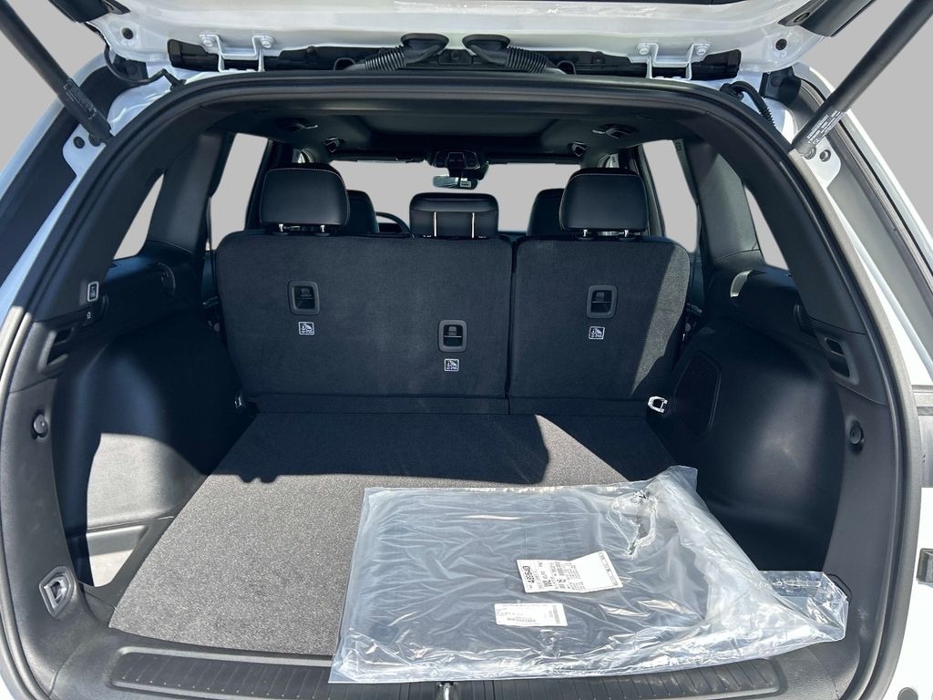 New 2026 Jeep Grand Cherokee LIMITED 4X4 Sport Utility