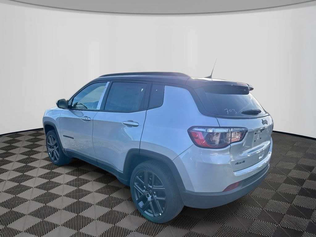 New 2026 Jeep Compass LIMITED ALTITUDE 4X4 Sport Utility