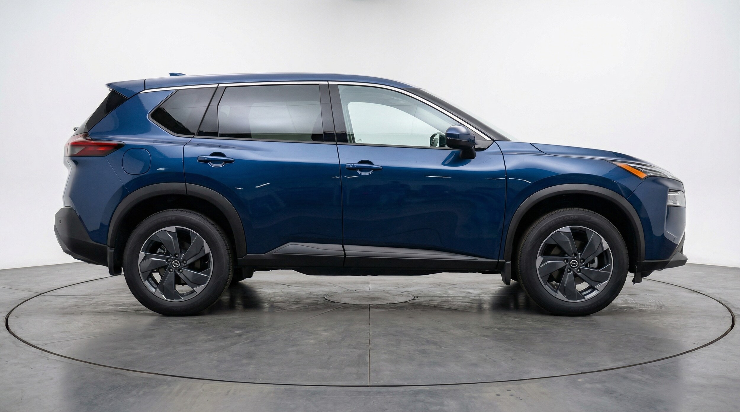 Thumbnail: 2025 Nissan Rogue - 8