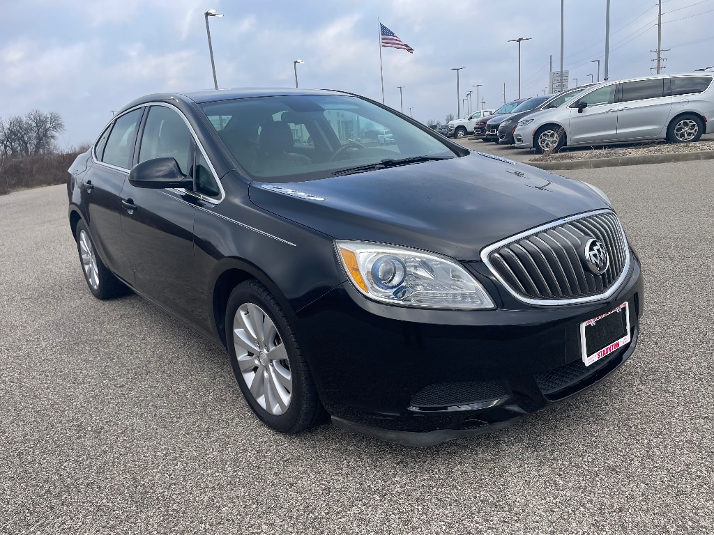 2016 Buick Verano 1SD's photo
