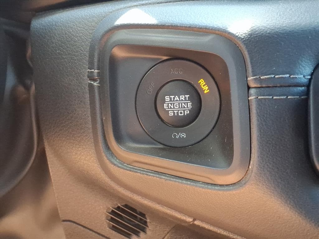 2024 Jeep Wrangler 4-Door Rubicon - Photo 11