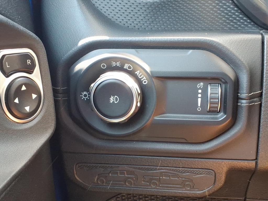 2024 Jeep Wrangler 4-Door Rubicon - Photo 15
