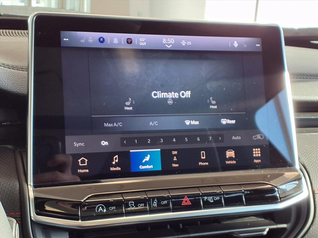 2026 Jeep Compass Trailhawk - Photo 10