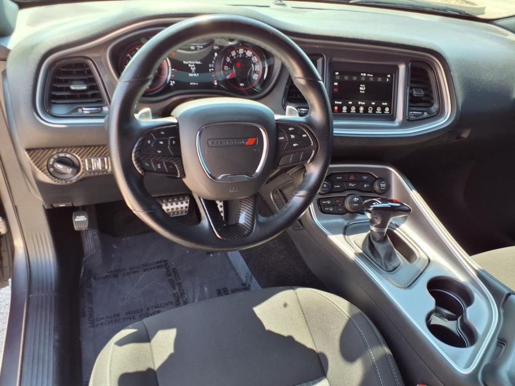 2022 Dodge Challenger R/T photo 3