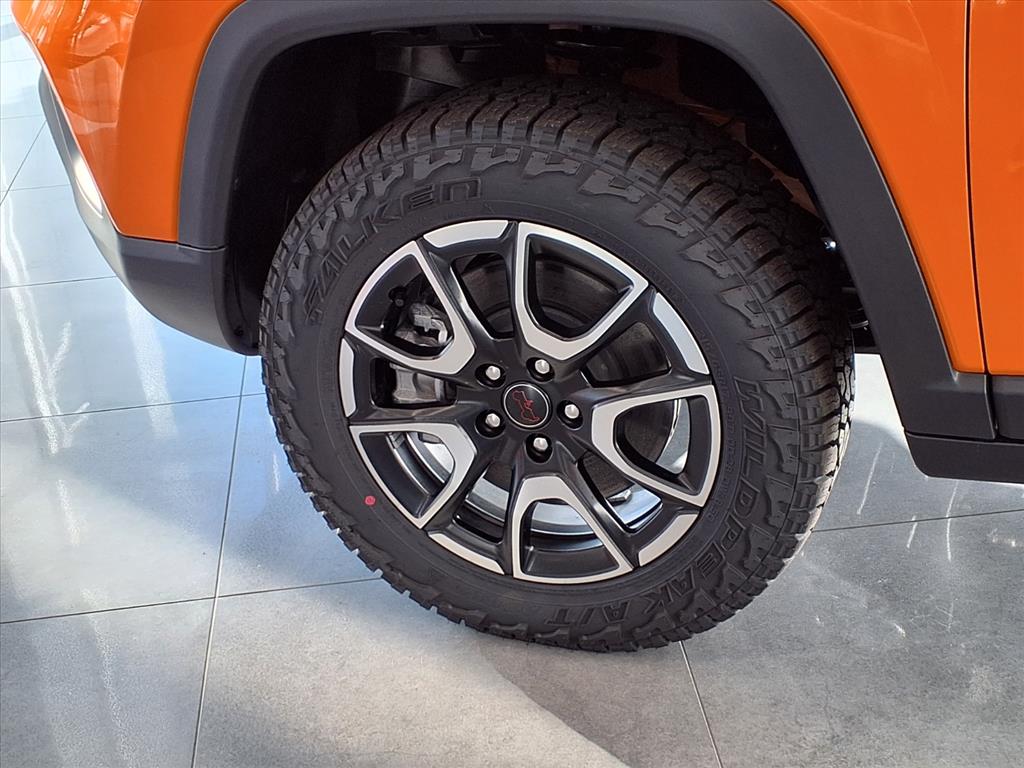 2026 Jeep Compass Trailhawk - Photo 24