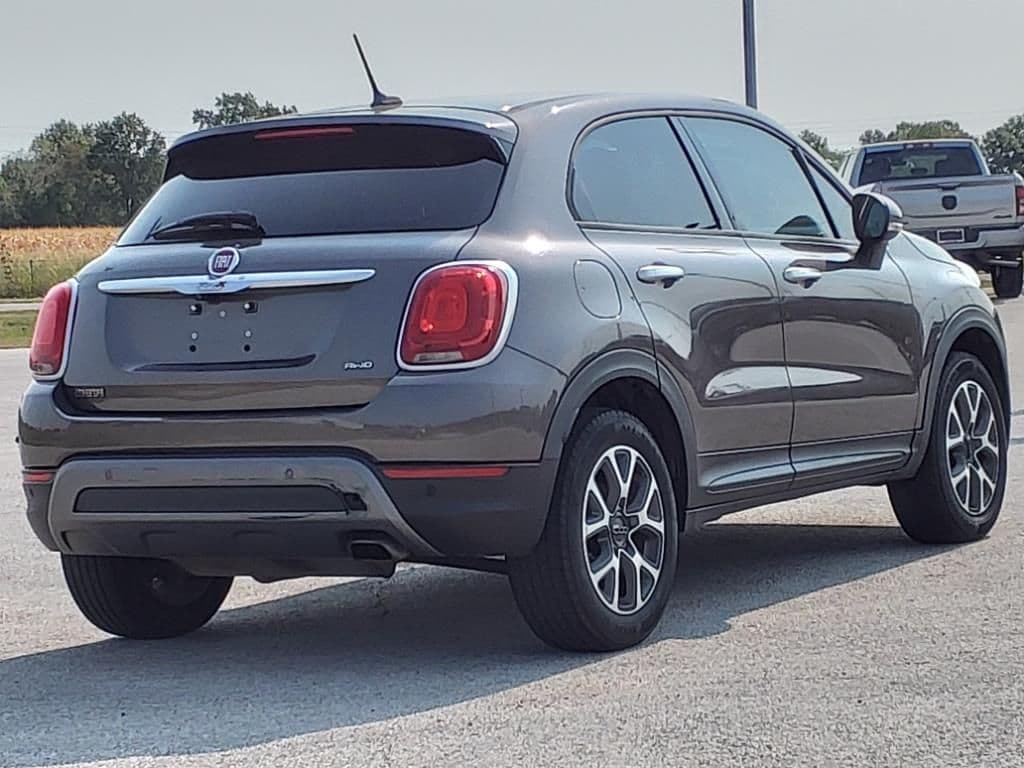 Used 2016 FIAT 500X Lounge with VIN ZFBCFYCT8GP425843 for sale in Staunton, IL