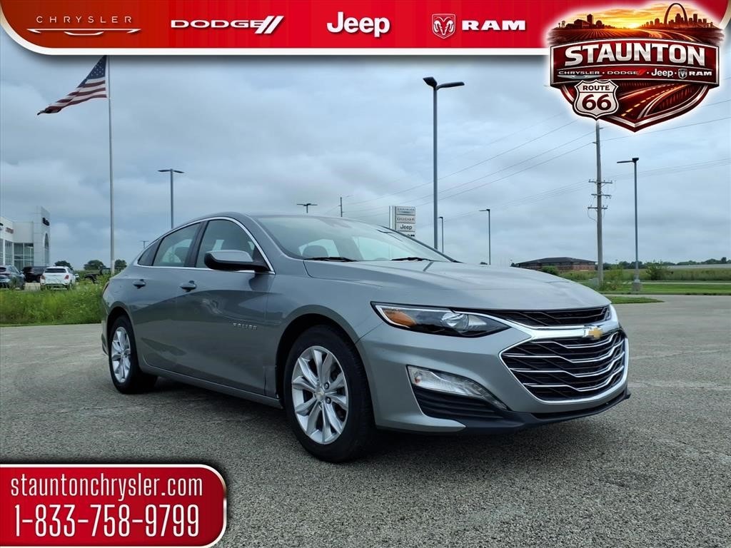 Used 2023 Chevrolet Malibu 1LT with VIN 1G1ZD5ST1PF191122 for sale in Staunton, IL