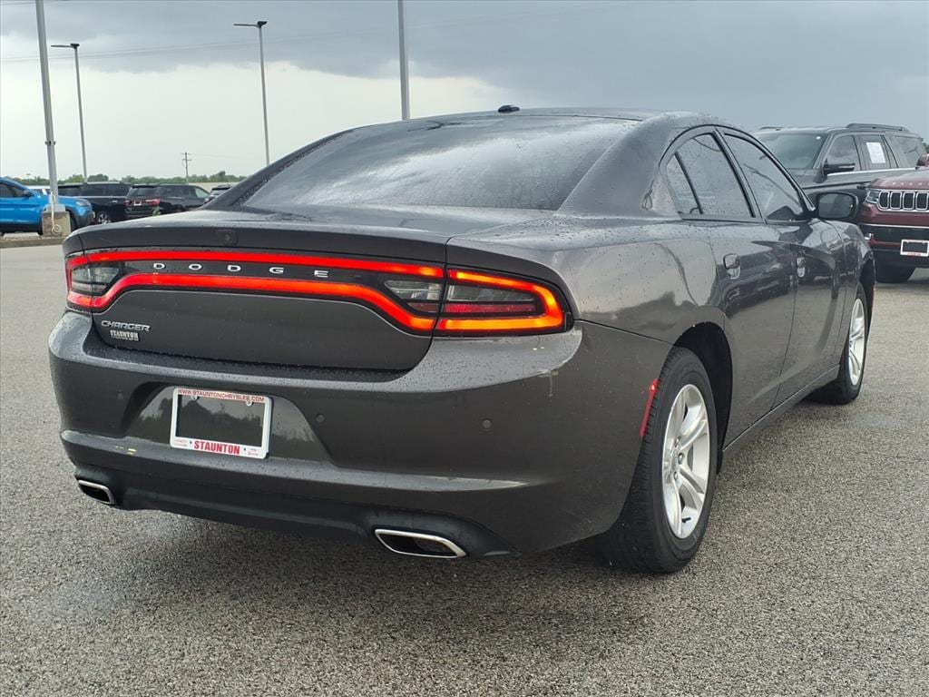 Used 2020 Dodge Charger SXT with VIN 2C3CDXBG9LH207317 for sale in Staunton, IL