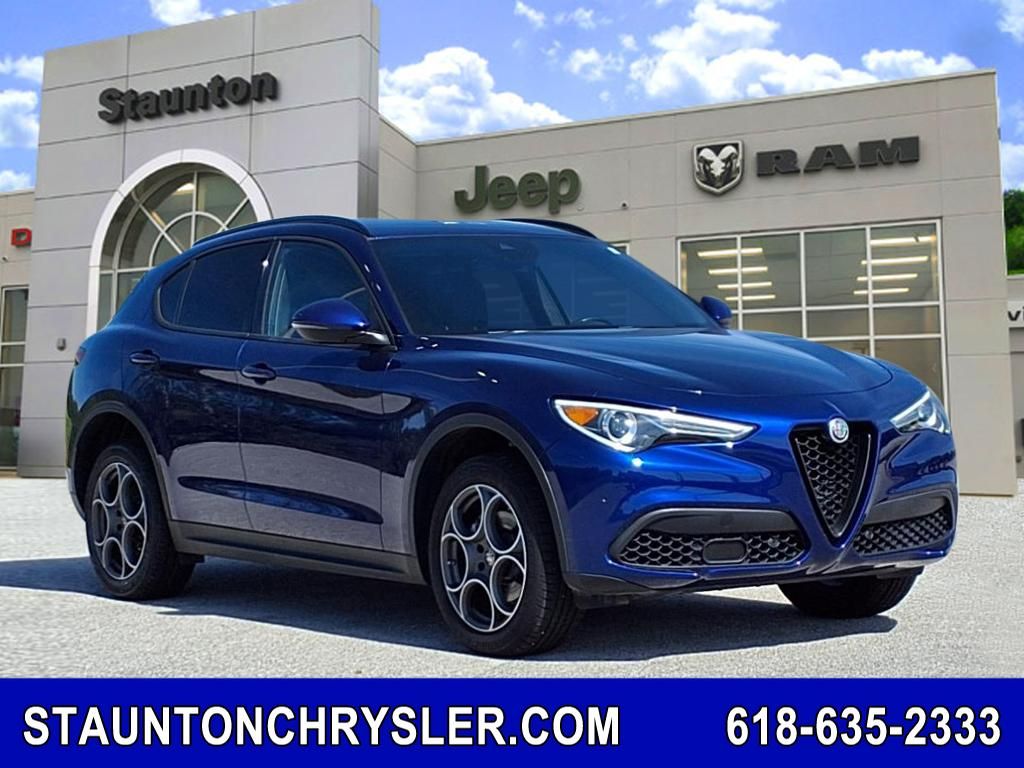 2022 Alfa Romeo Stelvio Sprint