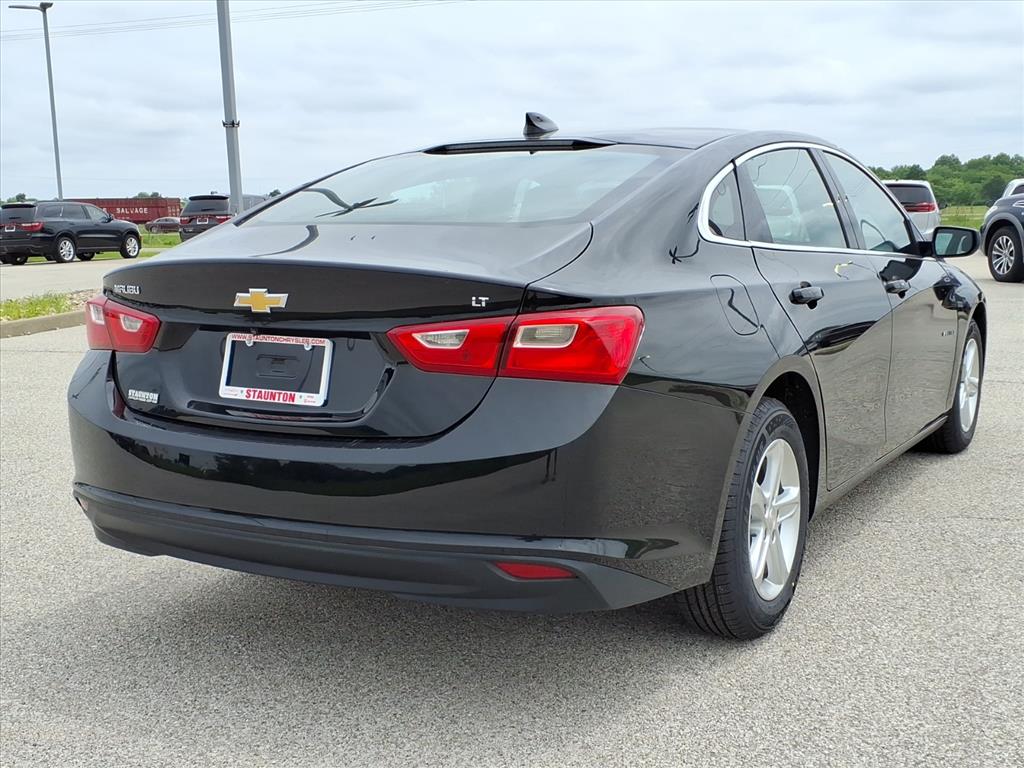 Used 2023 Chevrolet Malibu 1LT with VIN 1G1ZD5STXPF182175 for sale in Staunton, IL