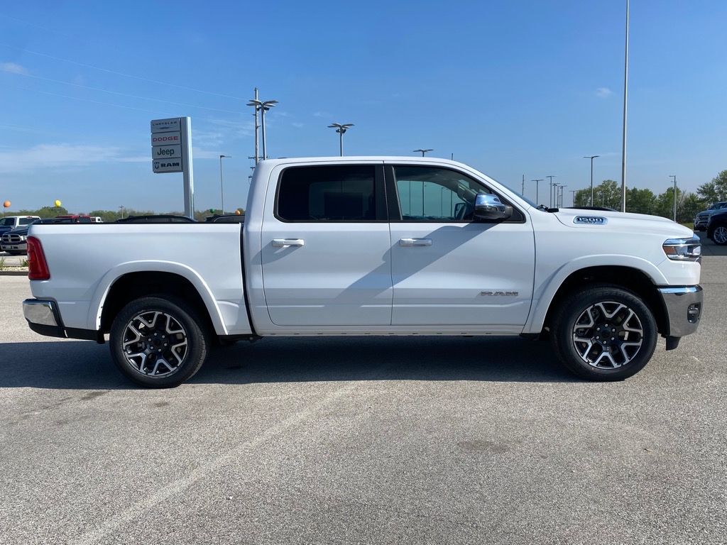 2025 Ram 1500 Laramie photo 2