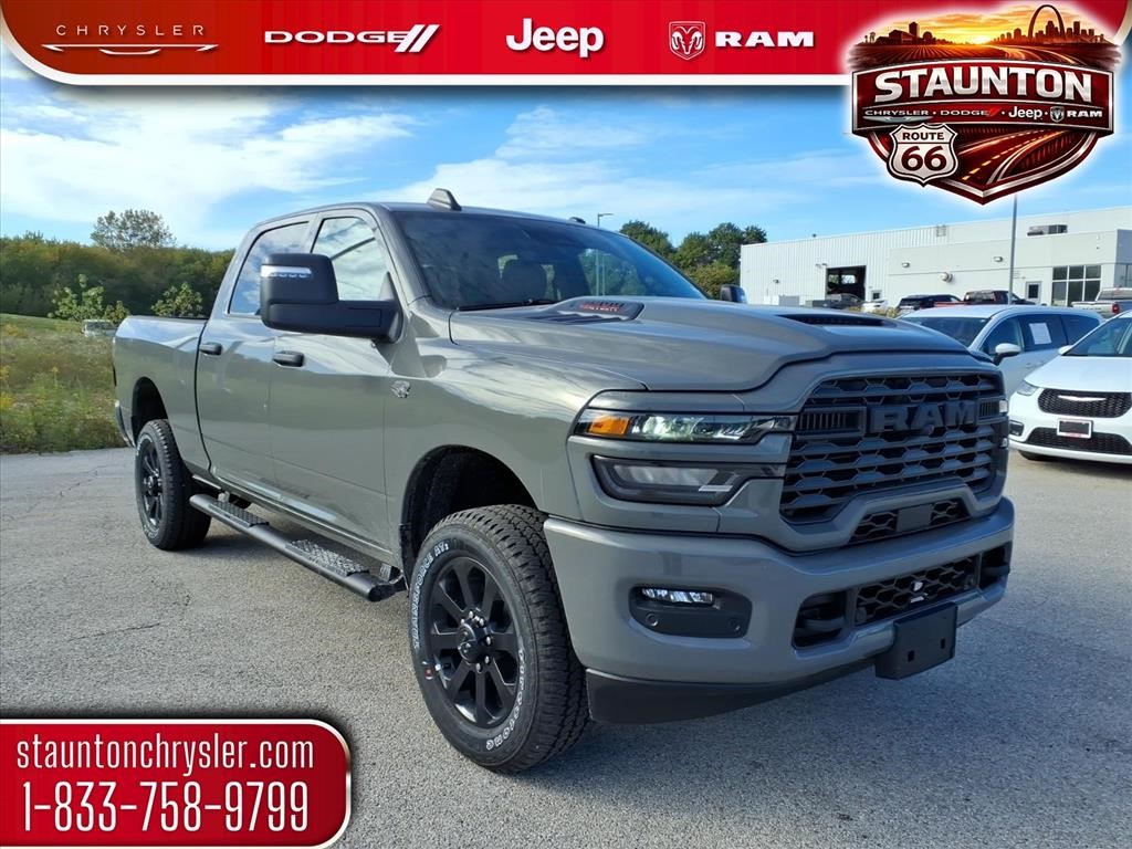 2027 RAM 2500 Pickup Tradesman/Black Express