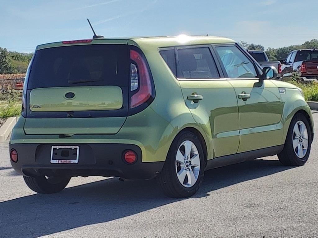 Used 2019 Kia Soul Base with VIN KNDJN2A21K7917766 for sale in Staunton, IL