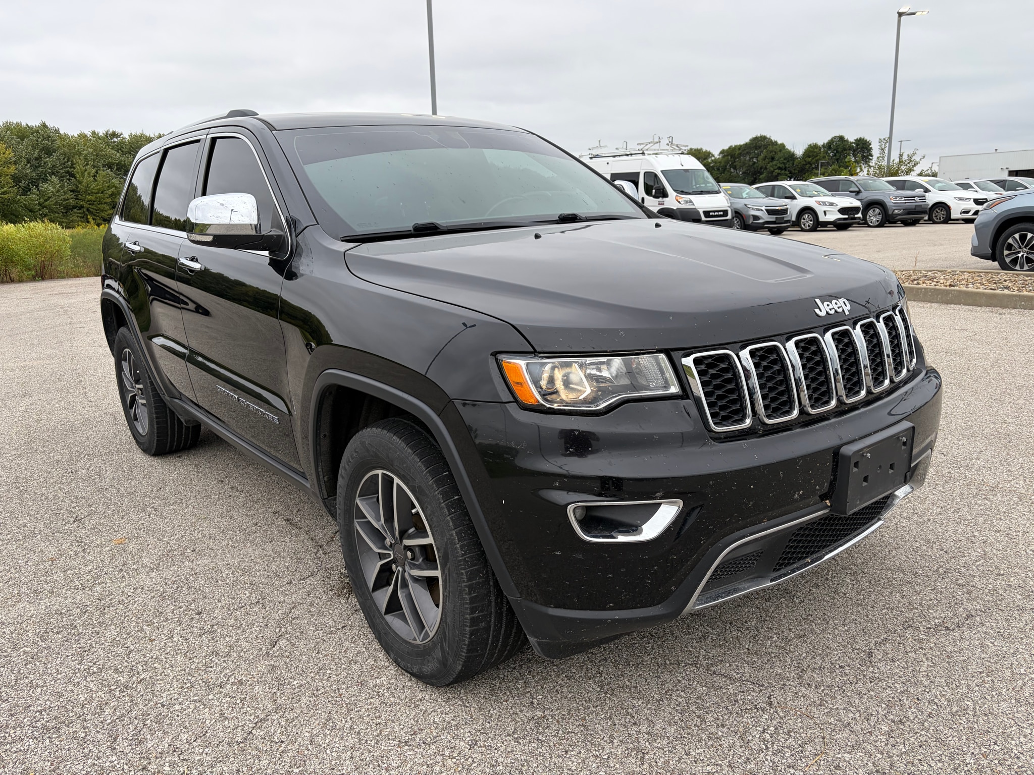 Used 2019 Jeep Grand Cherokee Limited with VIN 1C4RJFBG2KC555552 for sale in Staunton, IL