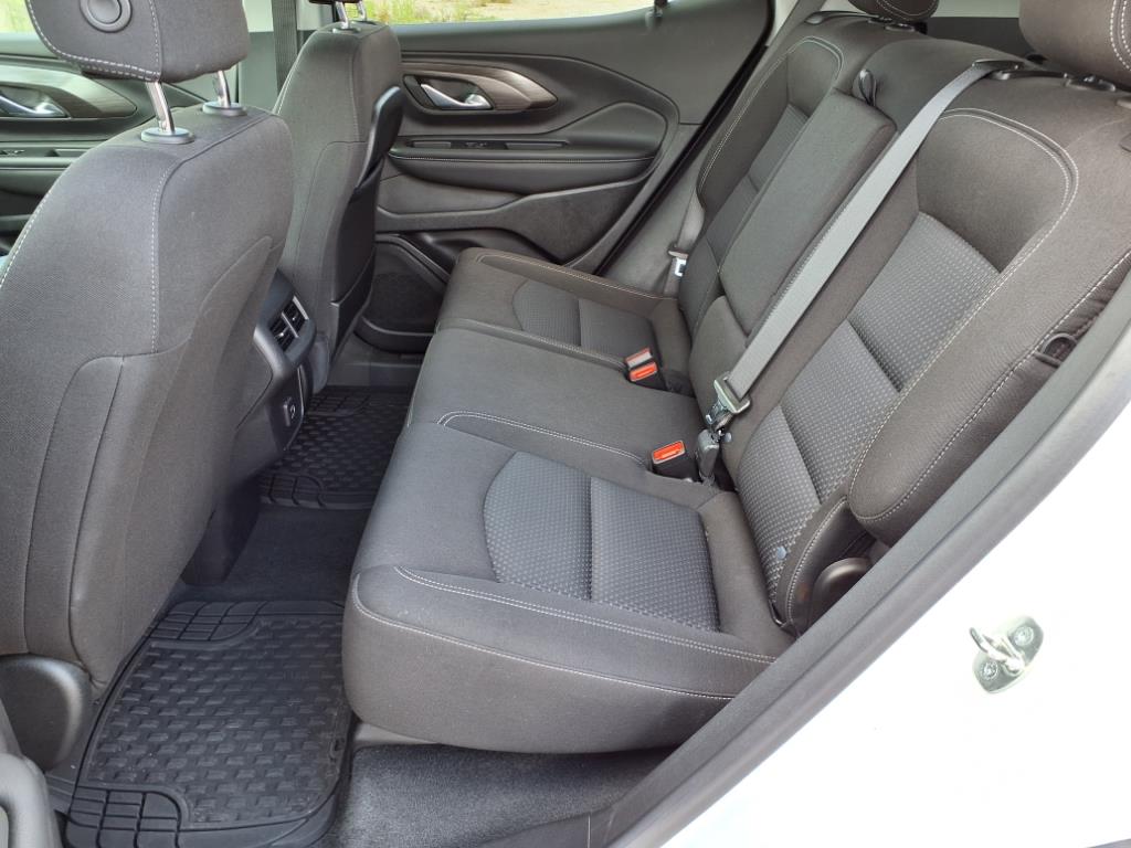 2023 GMC Terrain SLE - Photo 26