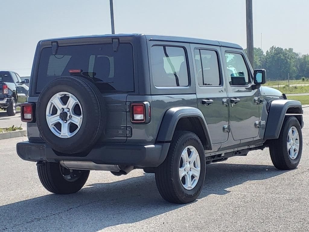 Used 2021 Jeep Wrangler Unlimited Sport S with VIN 1C4HJXDN8MW625893 for sale in Staunton, IL