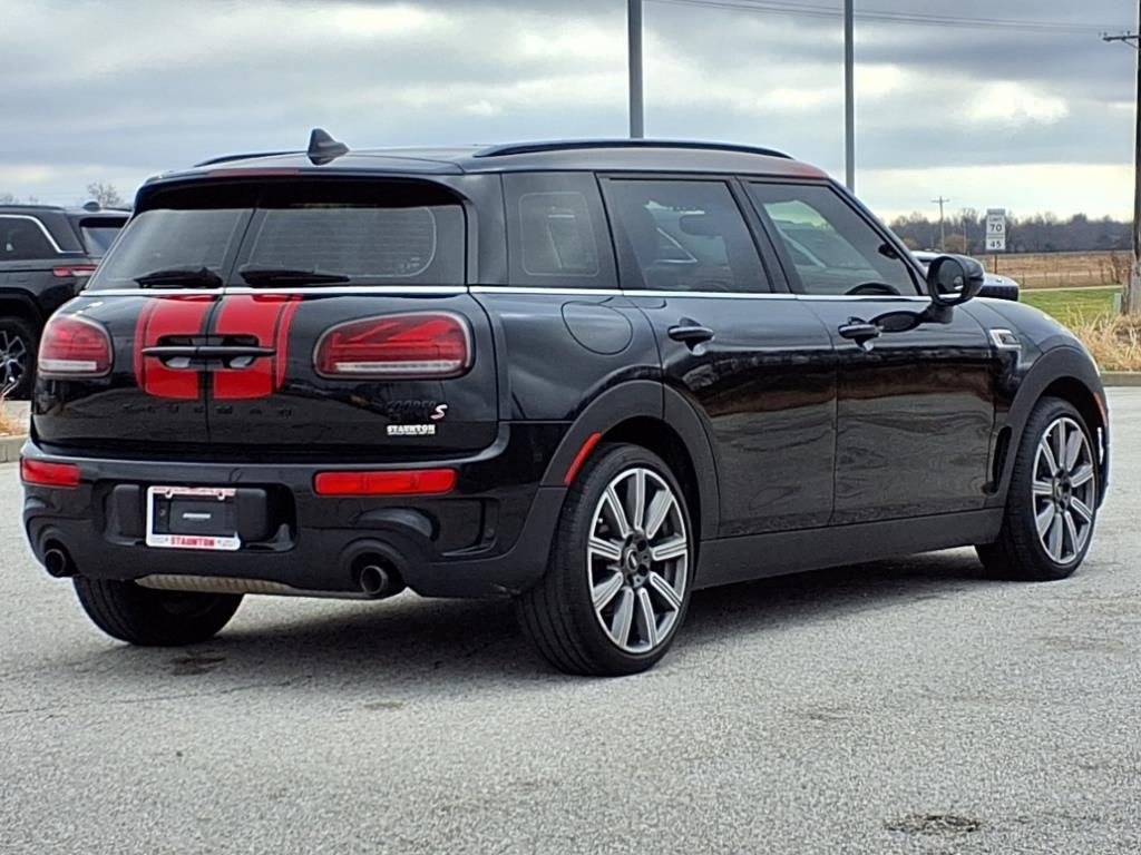 2023 Mini Clubman Base S photo 2