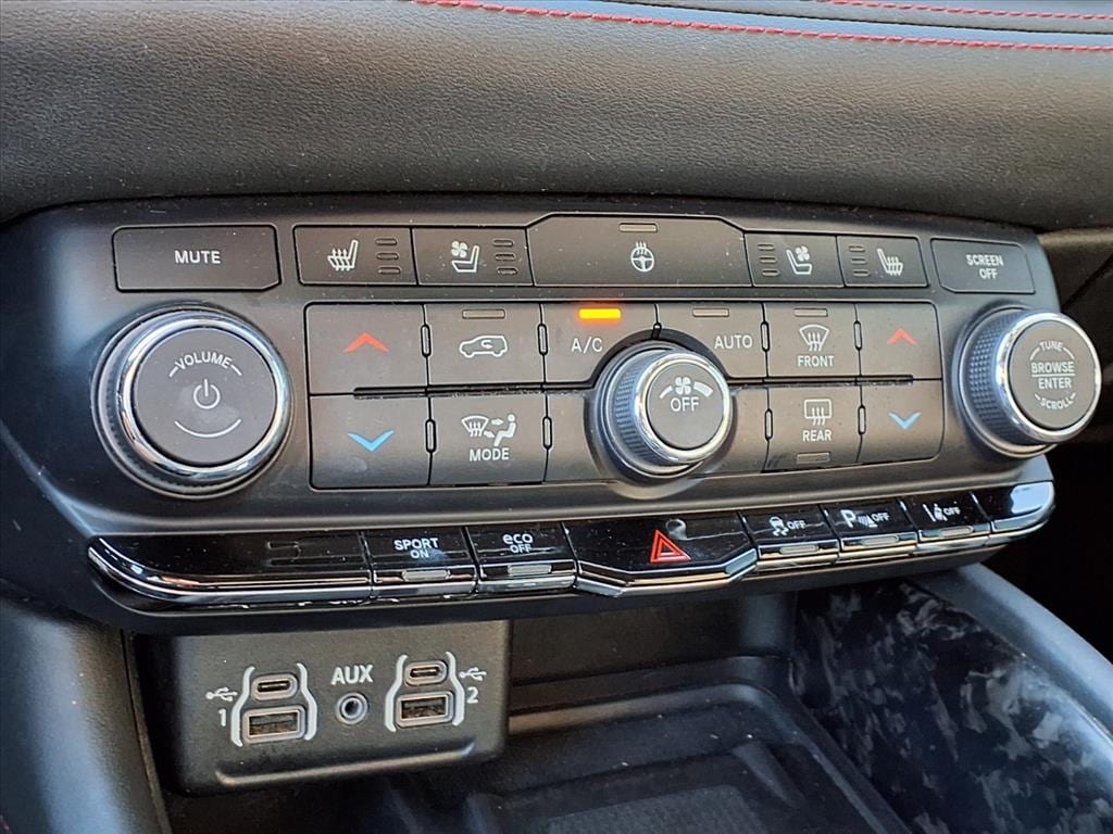 2024 Dodge Durango R/T - Photo 13